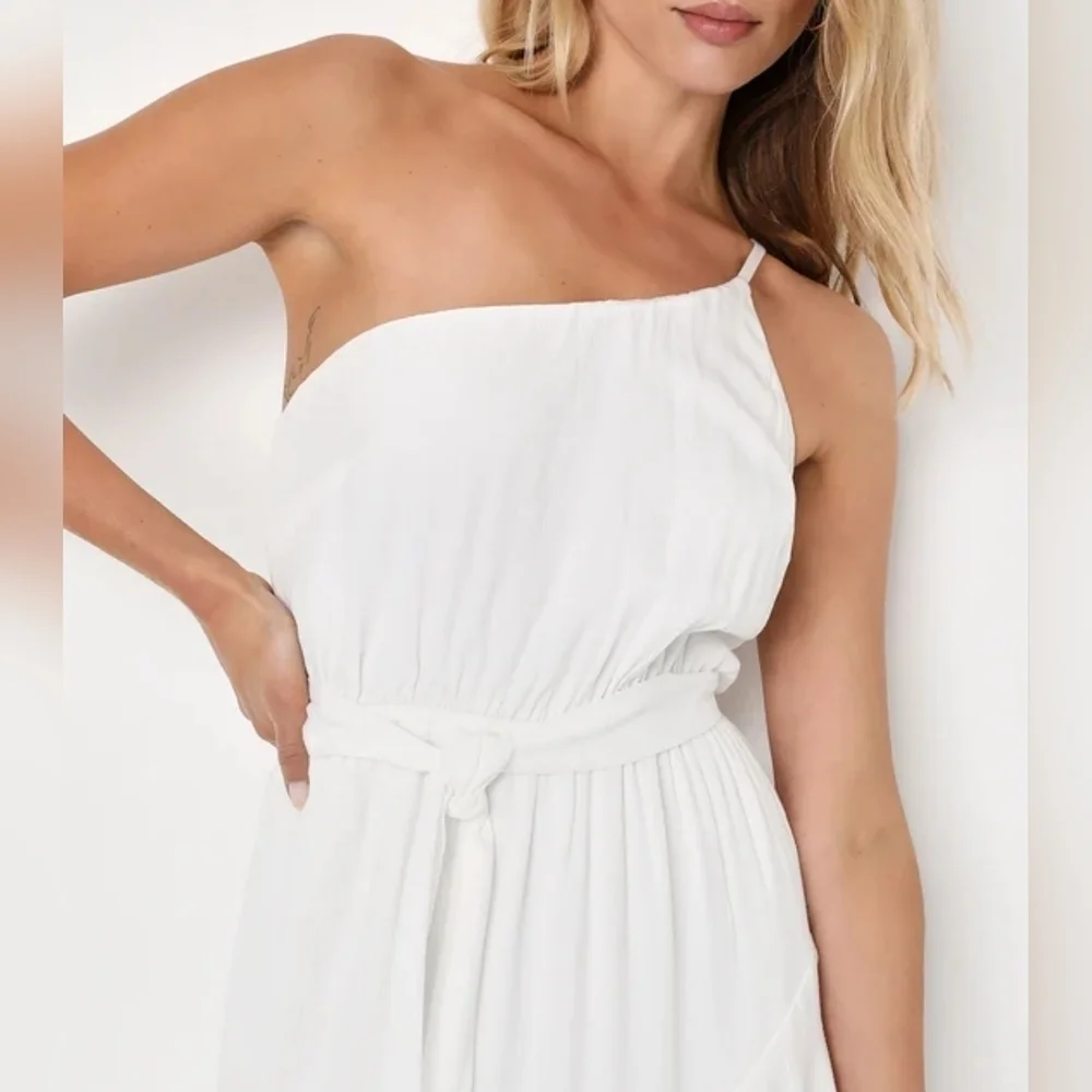 Lulus Slice Of Sunshine White One-Shoulder Asymmetrical Tiered Midi Dress, SMALL